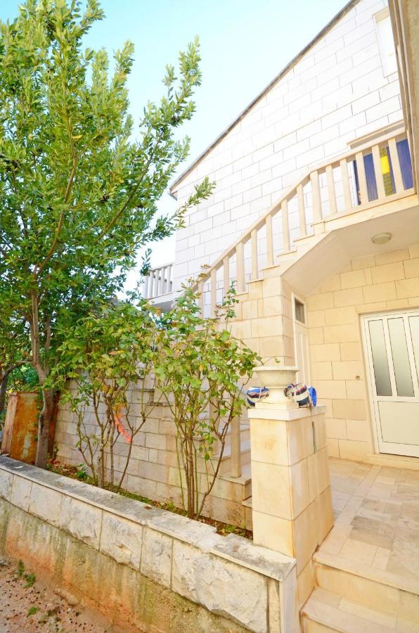 Apartment Jerka Supetar Zewnętrze zdjęcie