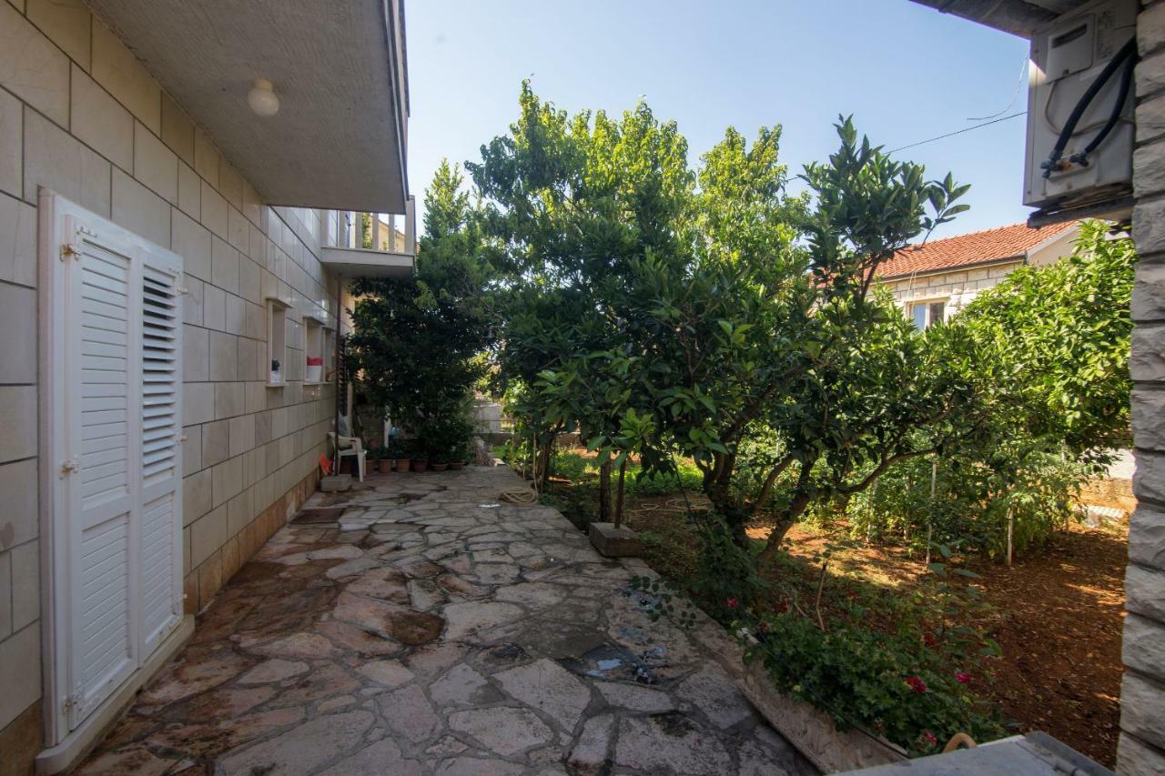 Apartment Jerka Supetar Zewnętrze zdjęcie